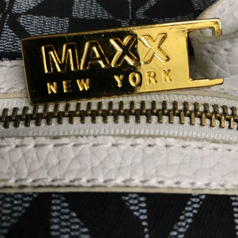 MAXX NEW YORK LEATHER AND FABRIC BAG - Picture 6 of 6